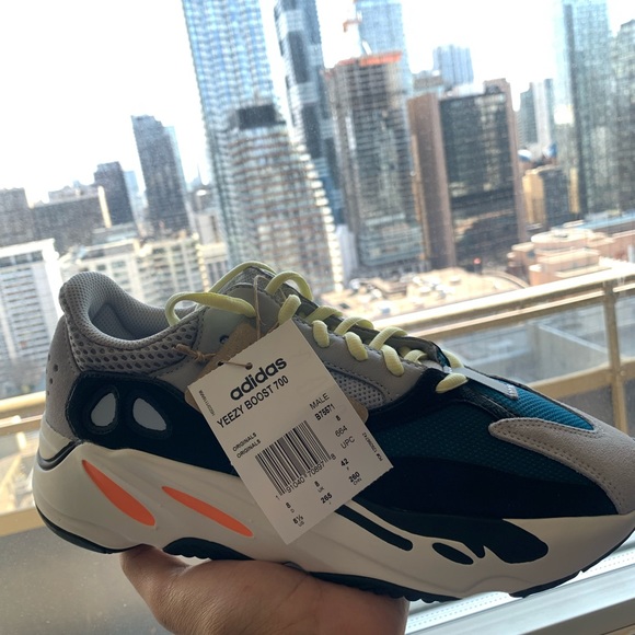 yeezy 1040